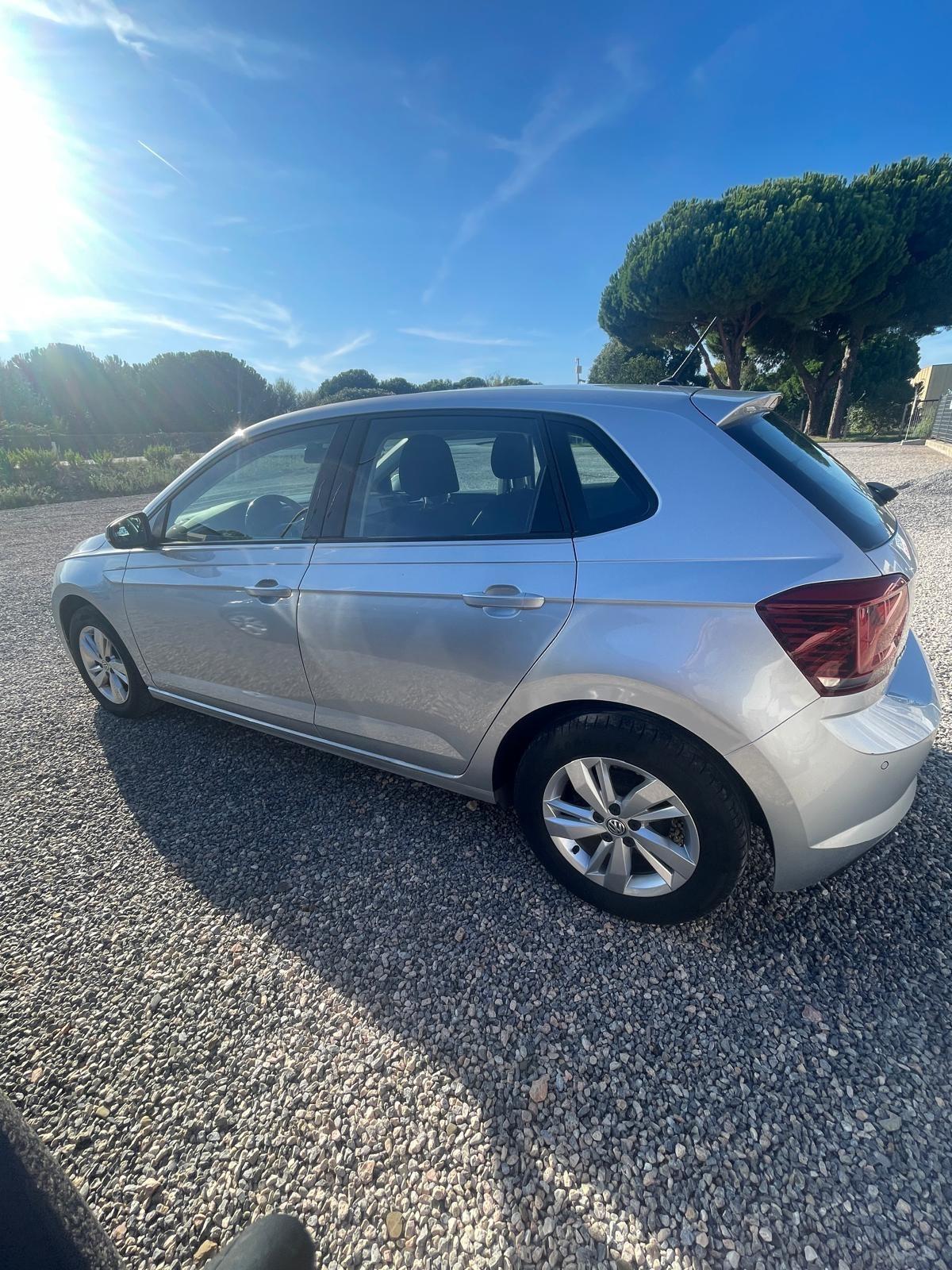 Volkswagen Polo 1.0 TSI 5p. Comfortline BlueMotion Technology PDC CRUISE CERCHI APPLE CAR PLAY RATE