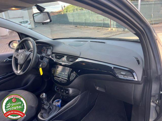 OPEL Corsa 1.4 90CV GPL Tech 5 porte Black Edition