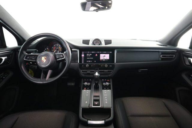 PORSCHE Macan Macan 2.0