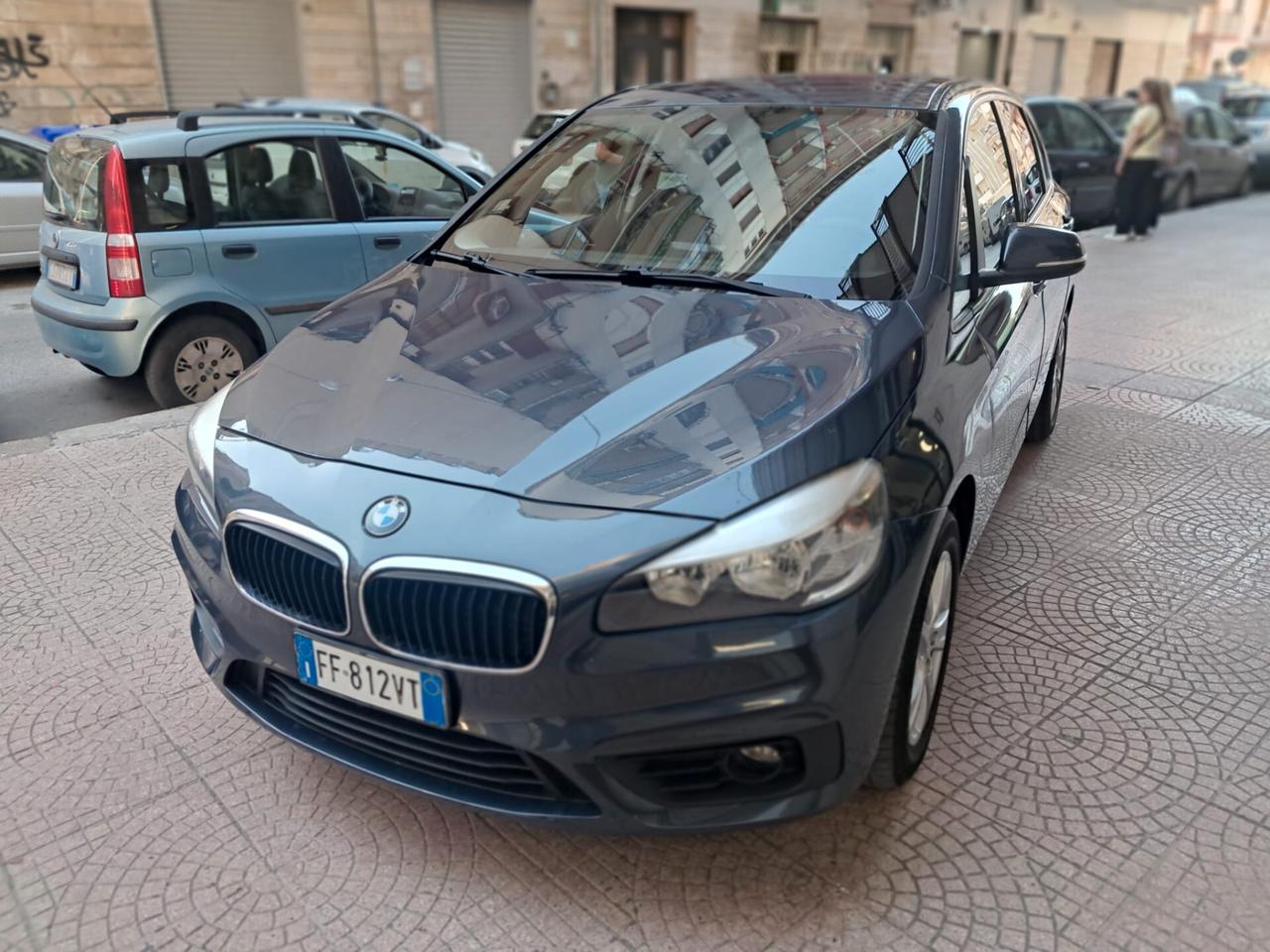 Bmw 216 216d Active Tourer-Solo89000km-EURO15990