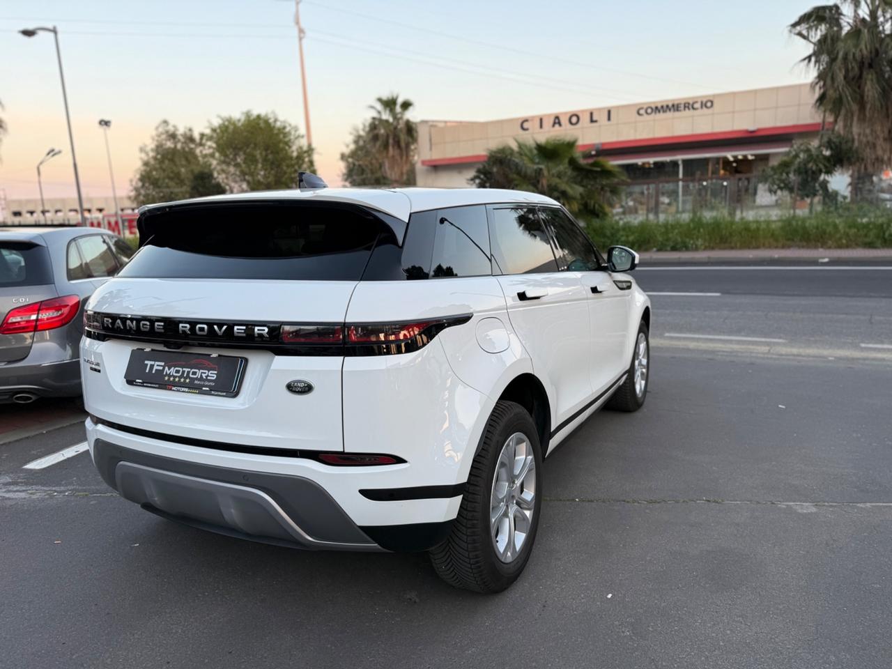 Land Rover Range Evoque 2.0 MHEV 150cv SOLO 95.000KM
