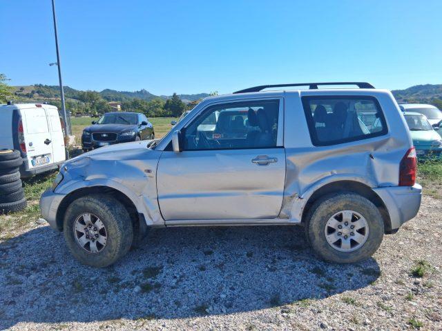 MITSUBISHI Pajero 2.5 TDI 3p. GLX MOTORE OK