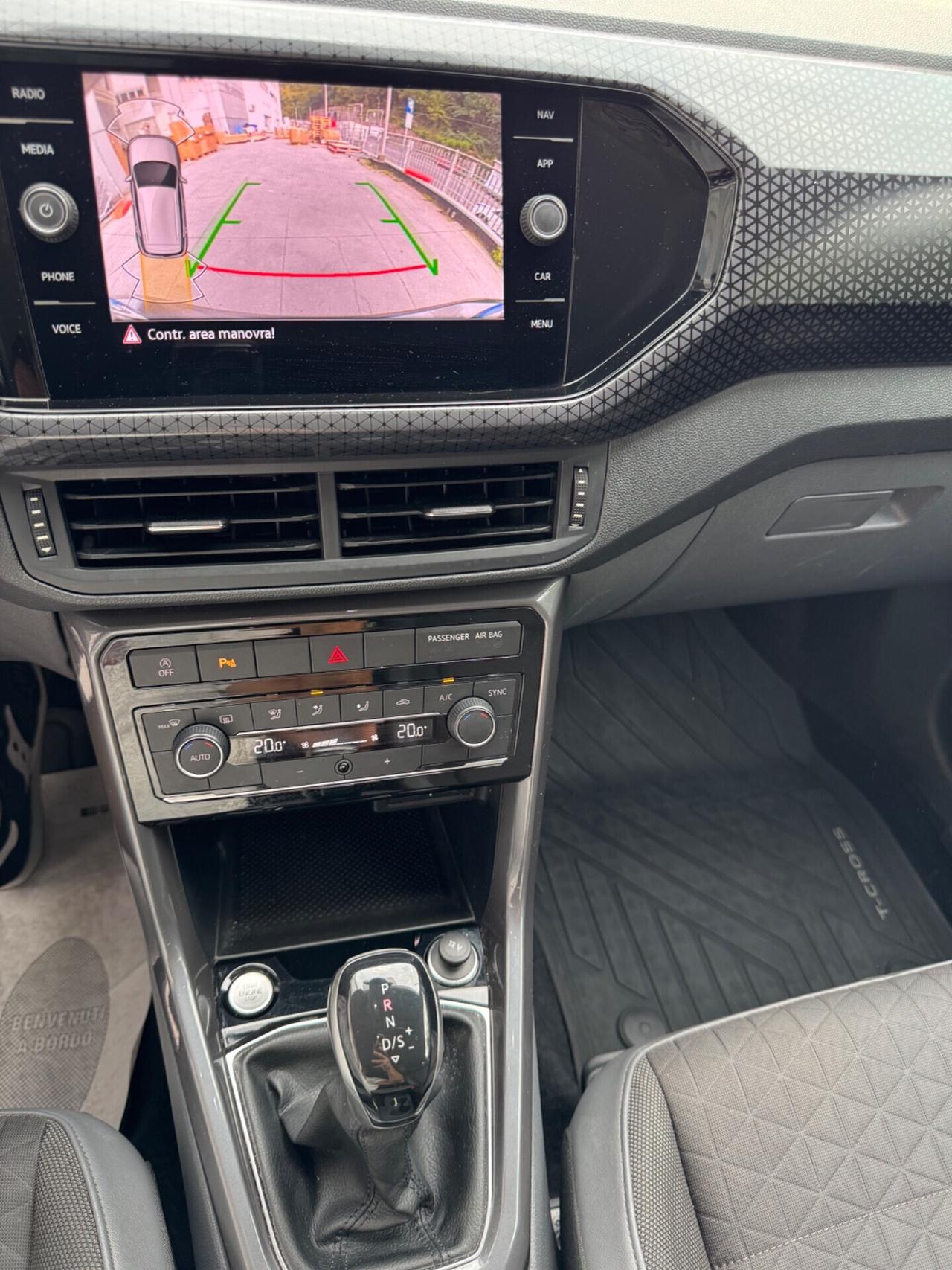 Volkswagen T-Cross 1.0 TSI 110 CV DSG AUTOMATICO