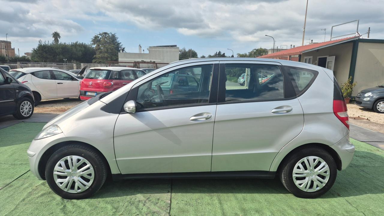 Mercedes-benz A 150 160 BlueEFFICIENCY Elegance