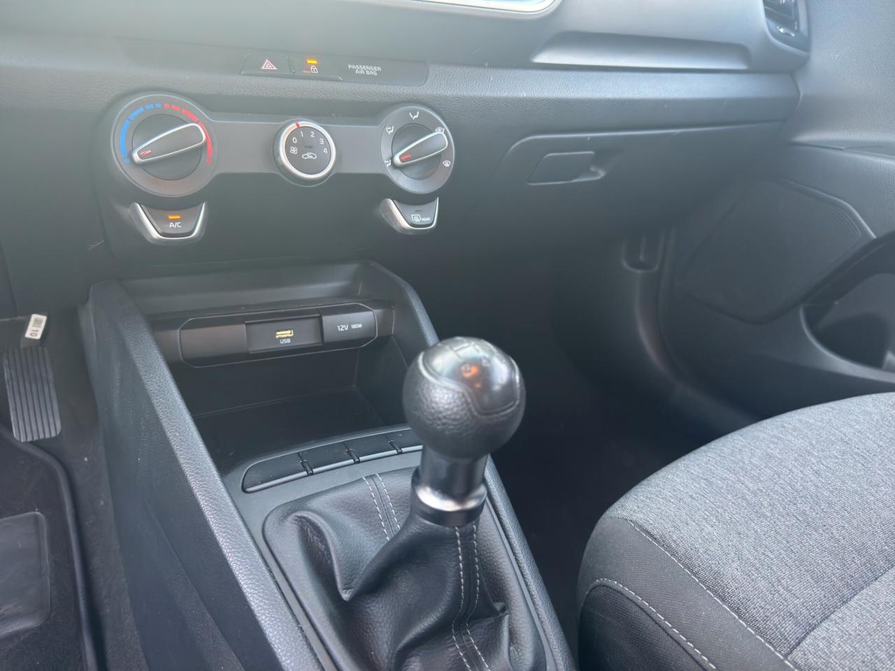 Kia Stonic 1.2 DPI Urban