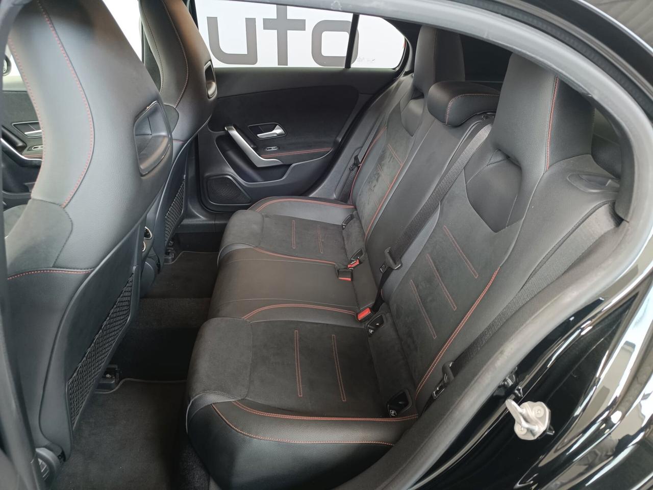 Mercedes-benz A 180 d Automatic Premium AMG