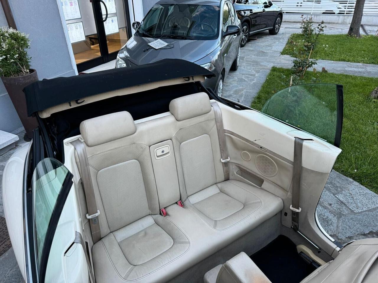 VW NEW BEETLE 1.9 TDI 101CV CABRIO