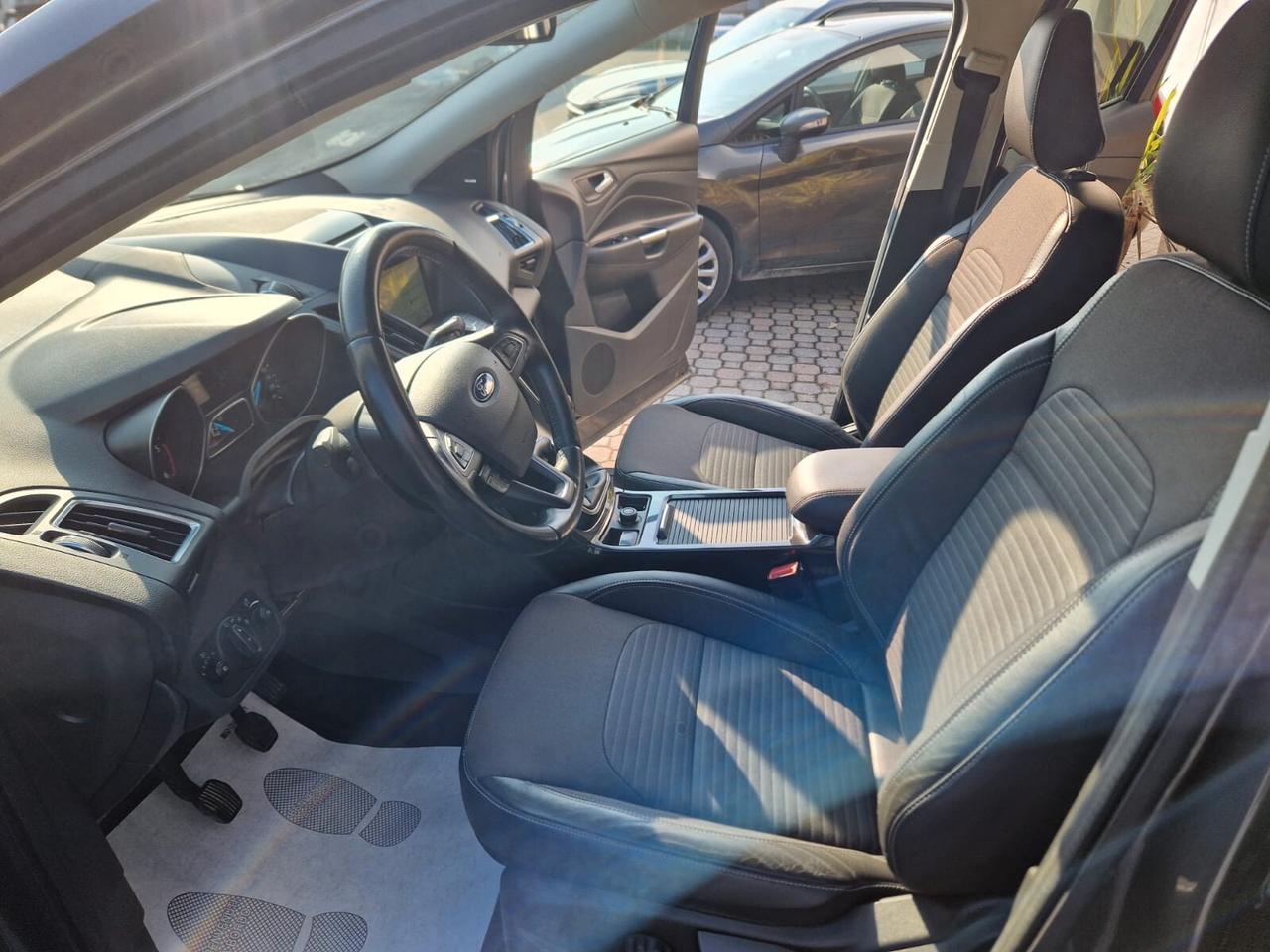 Ford Kuga 1.5 TDCI 120 CV S&S 2WD Titanium OK NEO PATENTATI