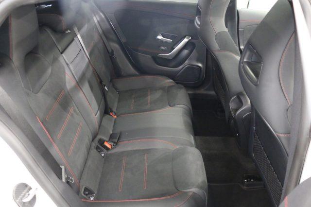 MERCEDES-BENZ CLA 220 d Automatic Shooting Brake AMG Line Premium Plus