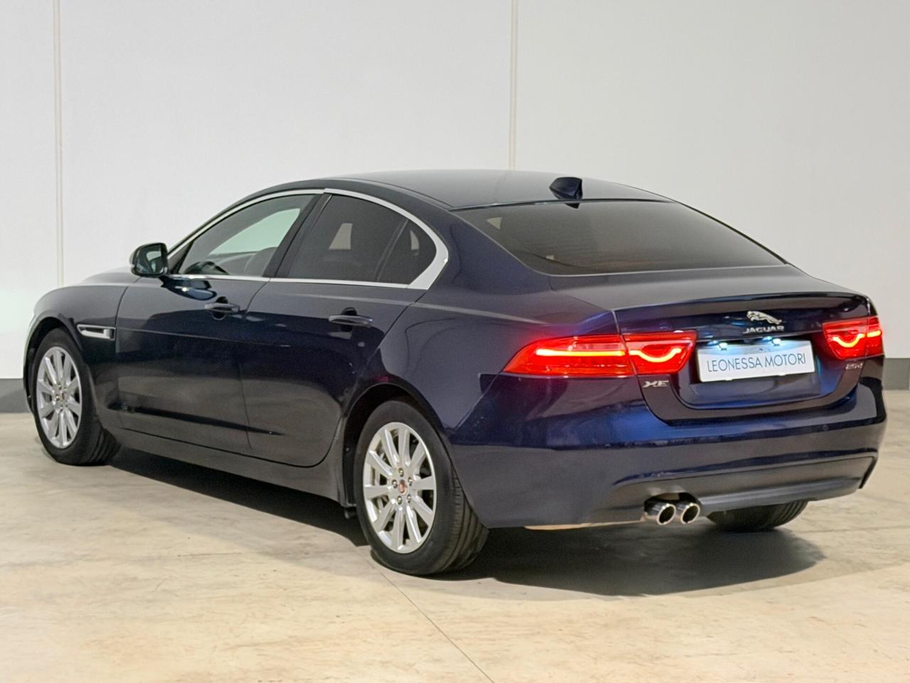 Jaguar XE 2.0 D 180 CV aut. Prestige