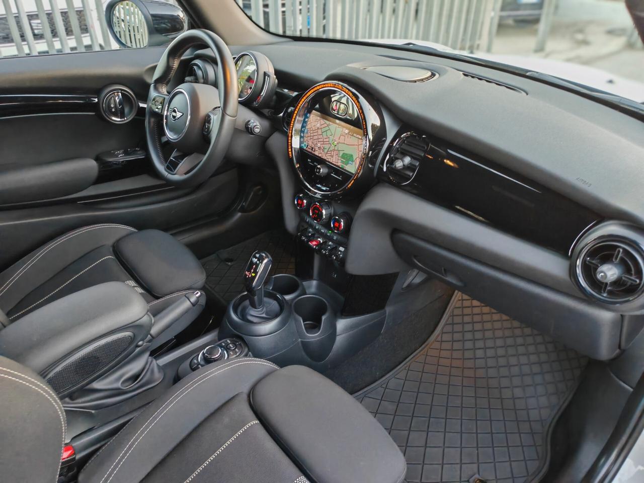 Mini 2.0 Cooper S Essential