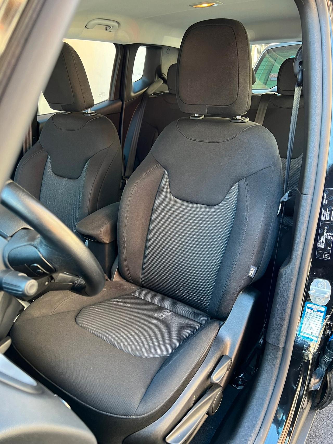 Jeep Renegade 1.6MLJT PARI AL NUOVO 2015