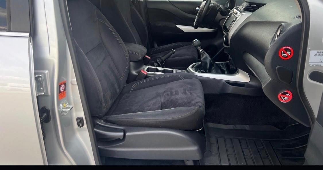 Nissan Navara 2.3 dCi 190 CV 4WD Double Cab N-Connecta