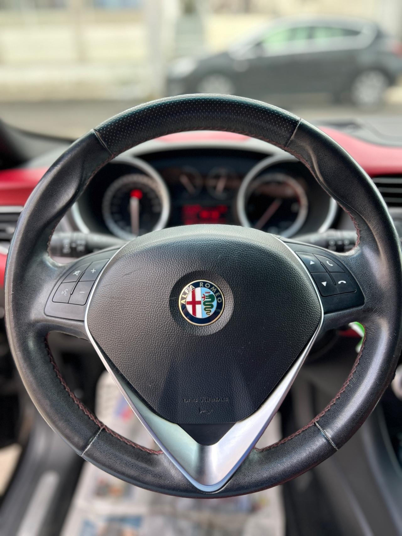 Alfa Romeo Giulietta 1.6 105 CV-2014-NAVI-PELLE TOTALE