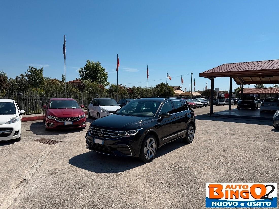 Volkswagen Tiguan 2.0 TDI 150 CV SCR DSG 4MOTION R-Line