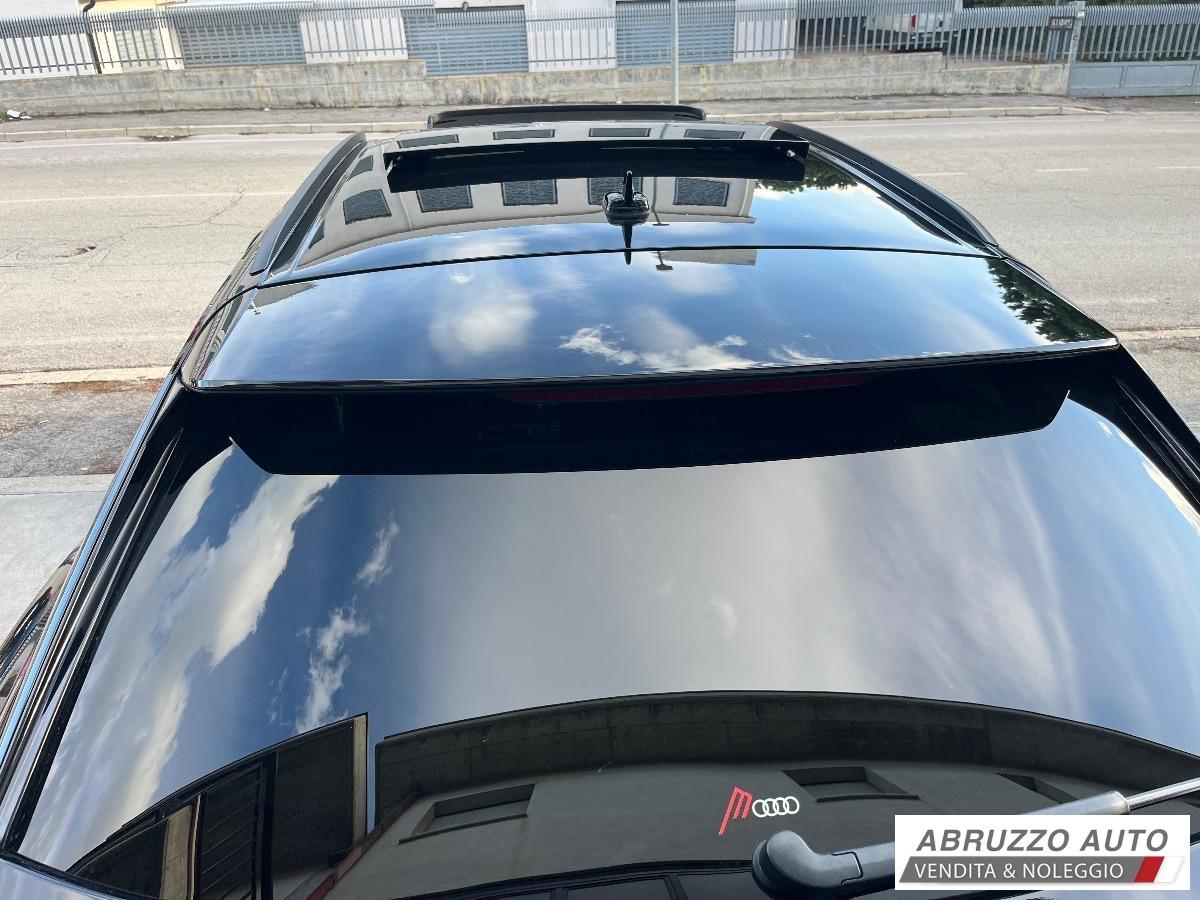 AUDI Q8 50 TDI 286 CV quattro tiptronic Sport Tetto+Gancio