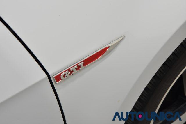 VOLKSWAGEN Golf GTI Performance 2.0 245CV TSI 5 PORTE BMT