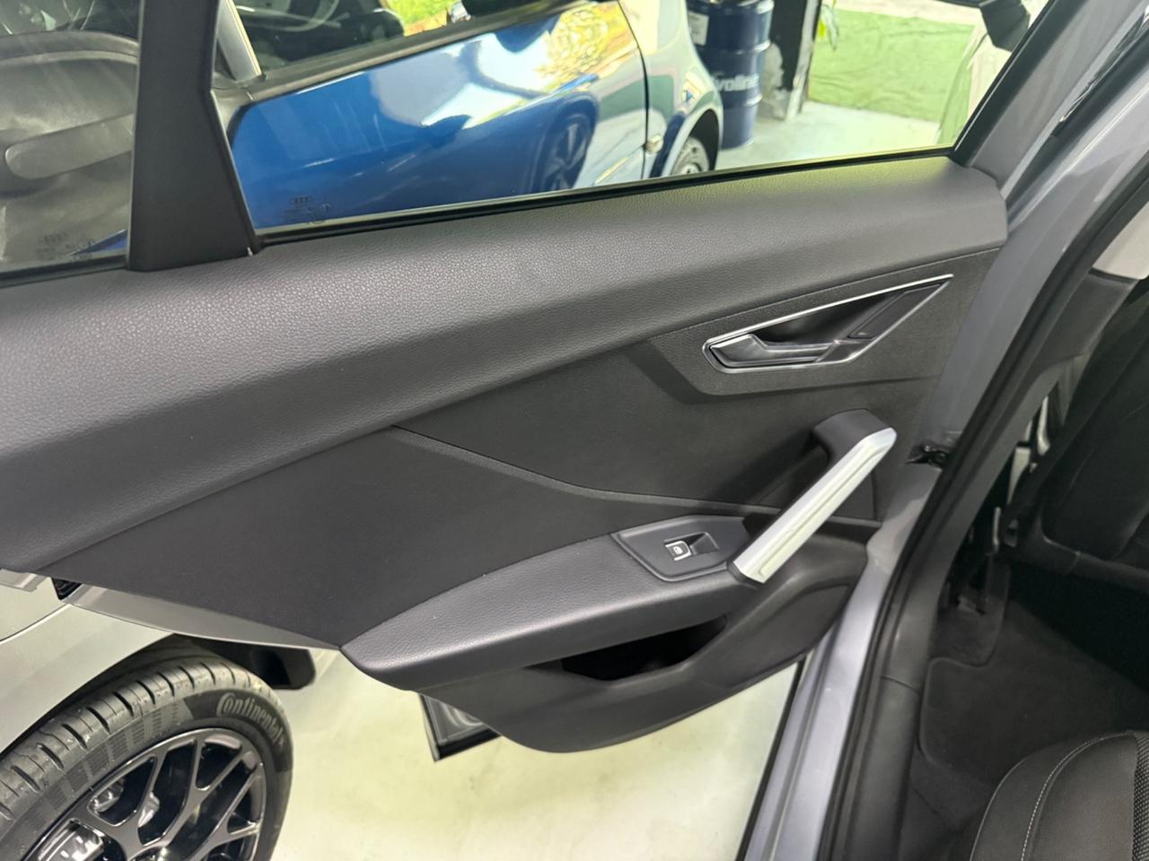 Audi Q2 30 TDI Business Design