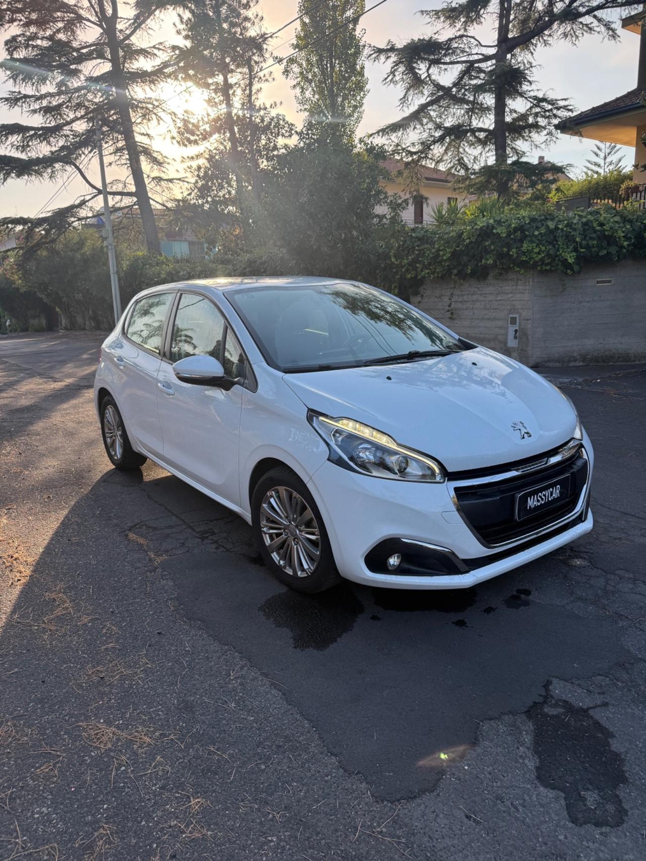 Peugeot 208 BlueHDi 75 5 porte Active