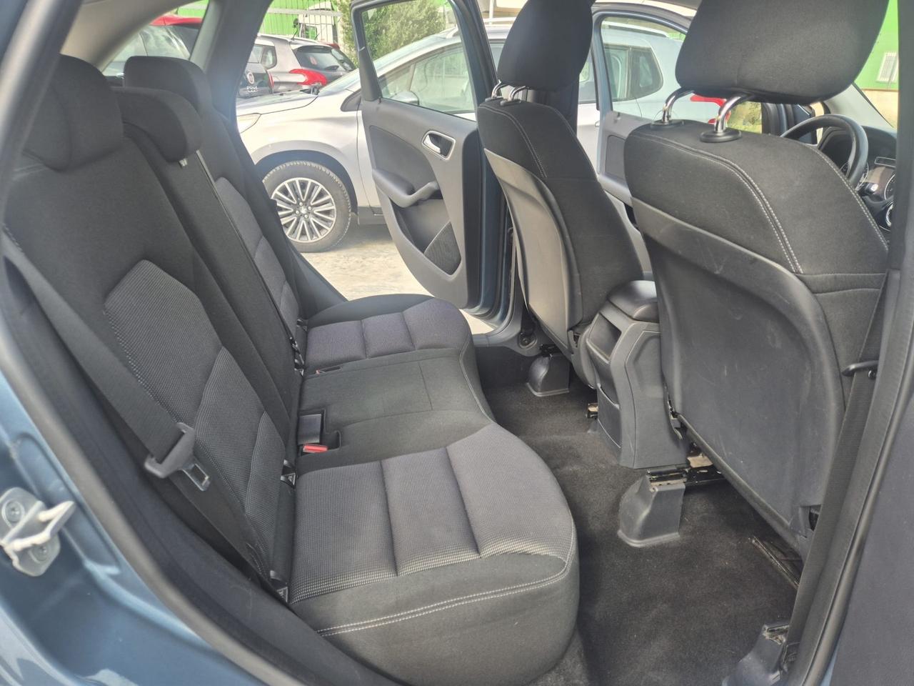 Mercedes-benz B 180 Premium Automatico