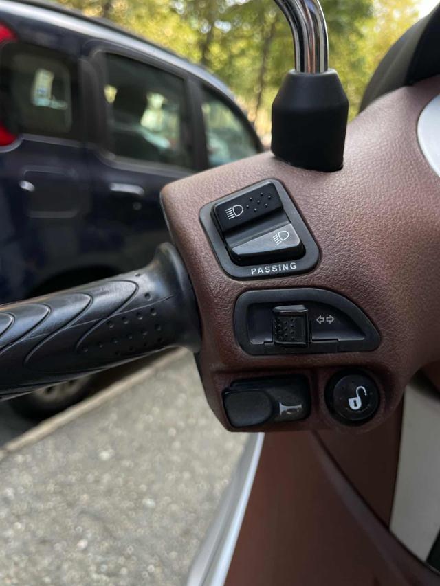 PIAGGIO Beverly 300 i.e. ABS-ASR