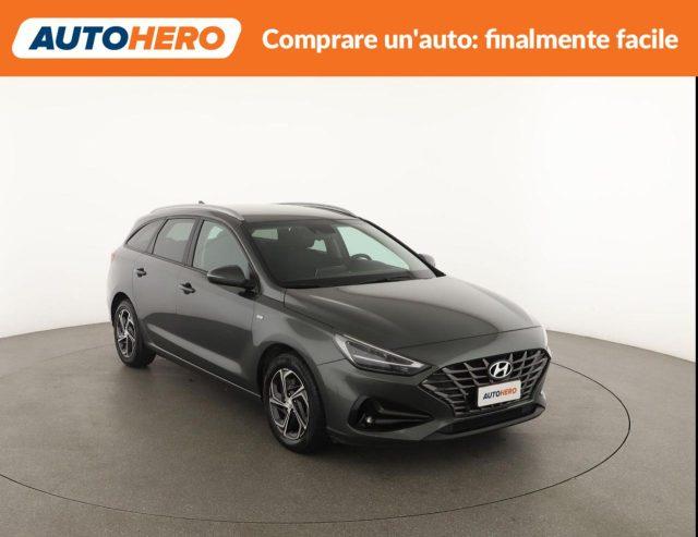 TOYOTA Auris Touring Sports 1.8 Hybrid Lounge