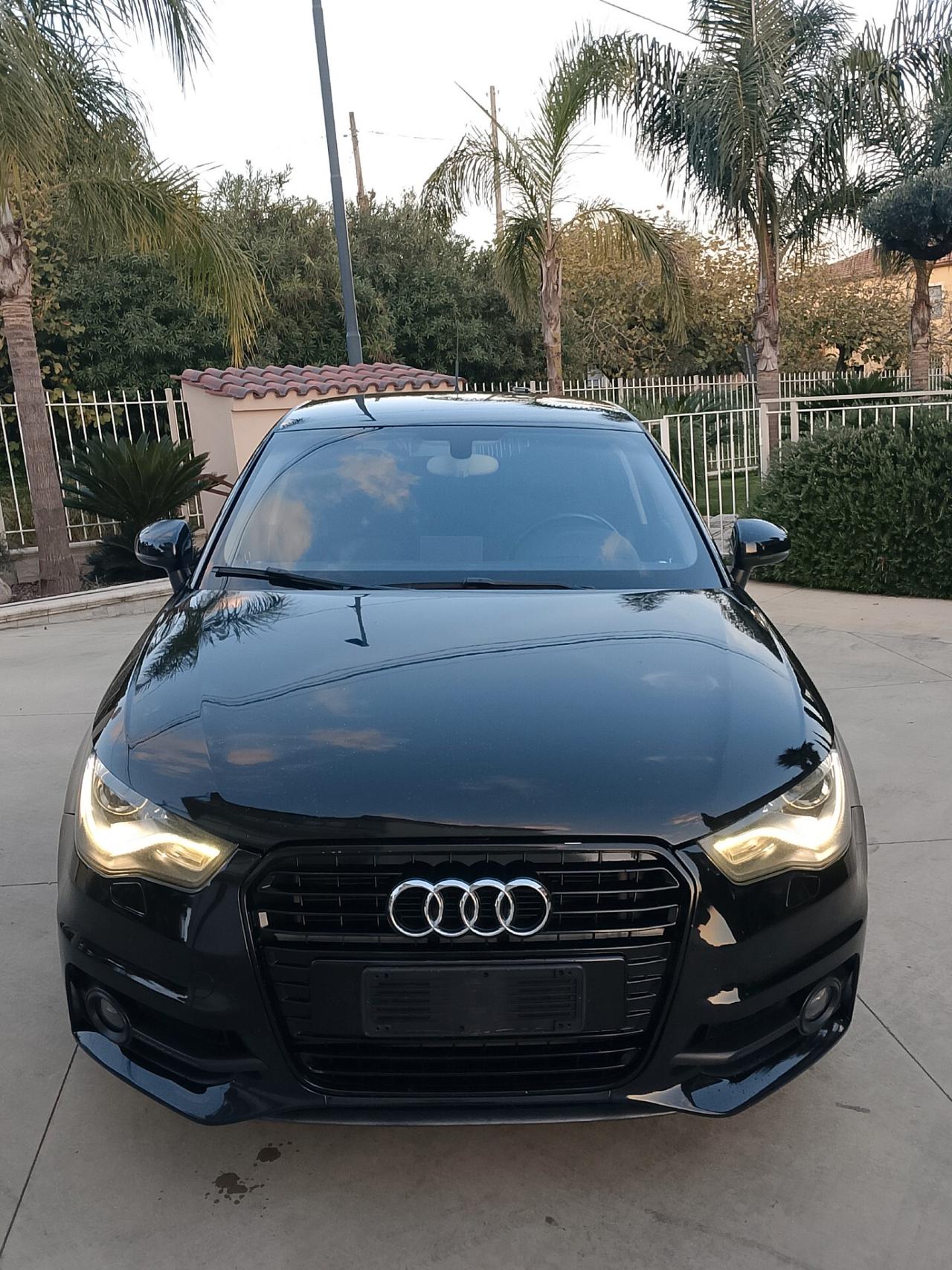 Audi A1 SPB 1.6 TDI 105 CV Attraction