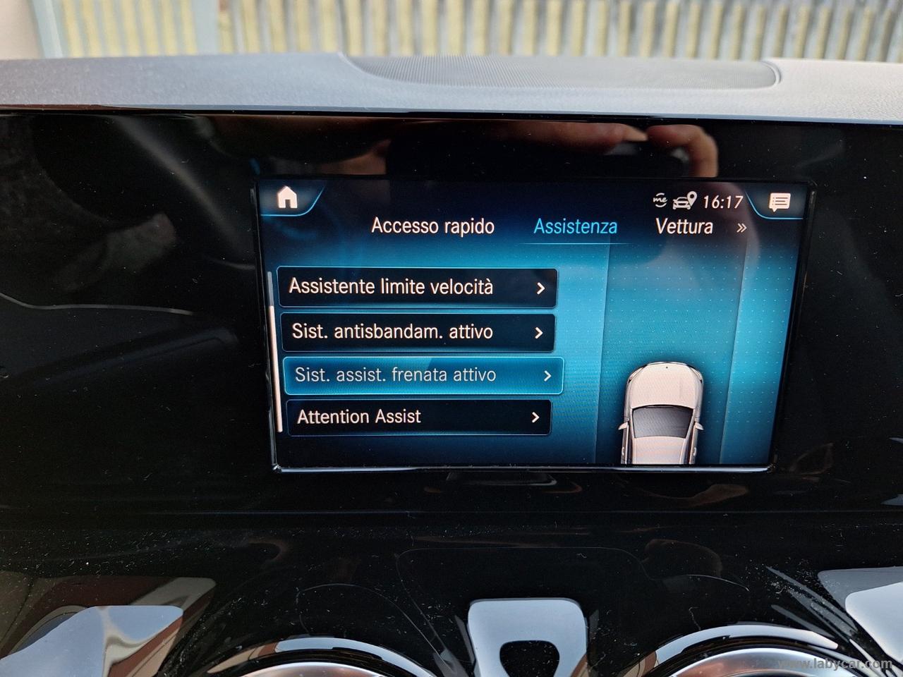 MERCEDES-BENZ GLA 200 d Automatic 4Matic UNICOPROP.