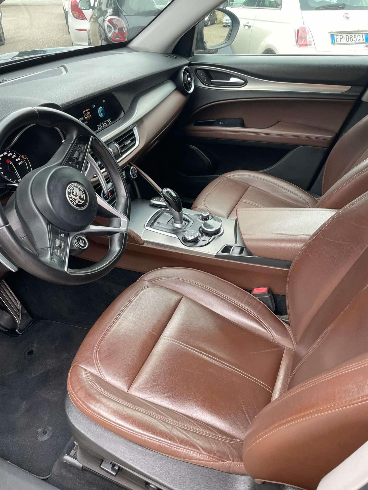 Alfa Romeo Stelvio 2.2 Turbodiesel 210 CV AT8 Q4 Super-2017
