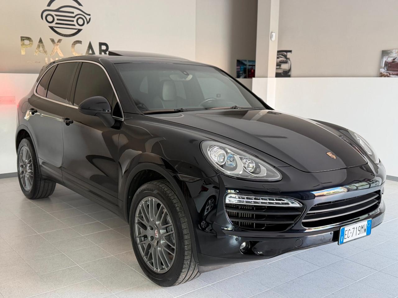 Porsche Cayenne 3.0 V6 240CV TIPTRONIC TETTO FULLOPT APPLECARPLAY
