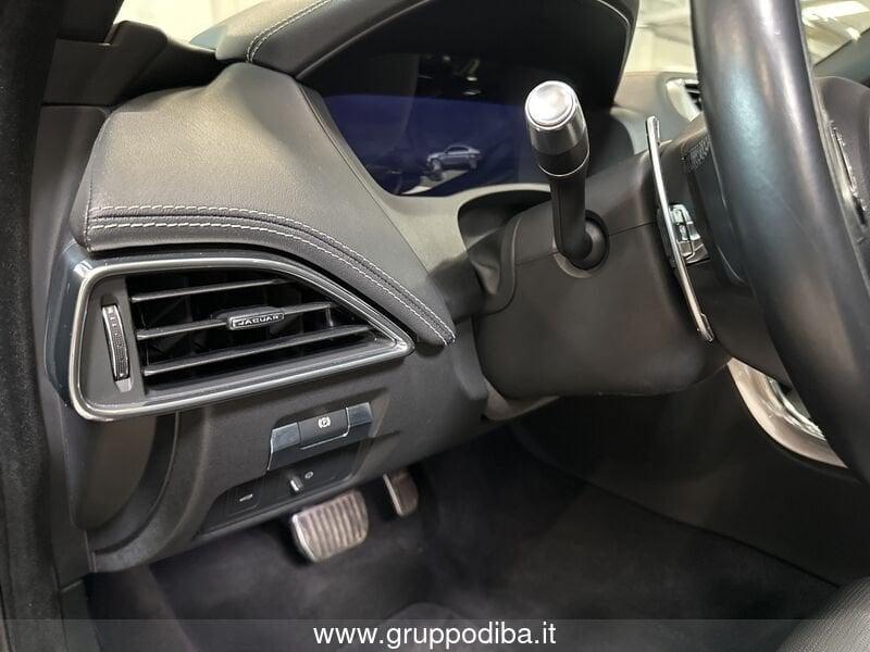 Jaguar XE Diesel 2.0d i4 mhev R-Dynamic S rwd 204cv auto