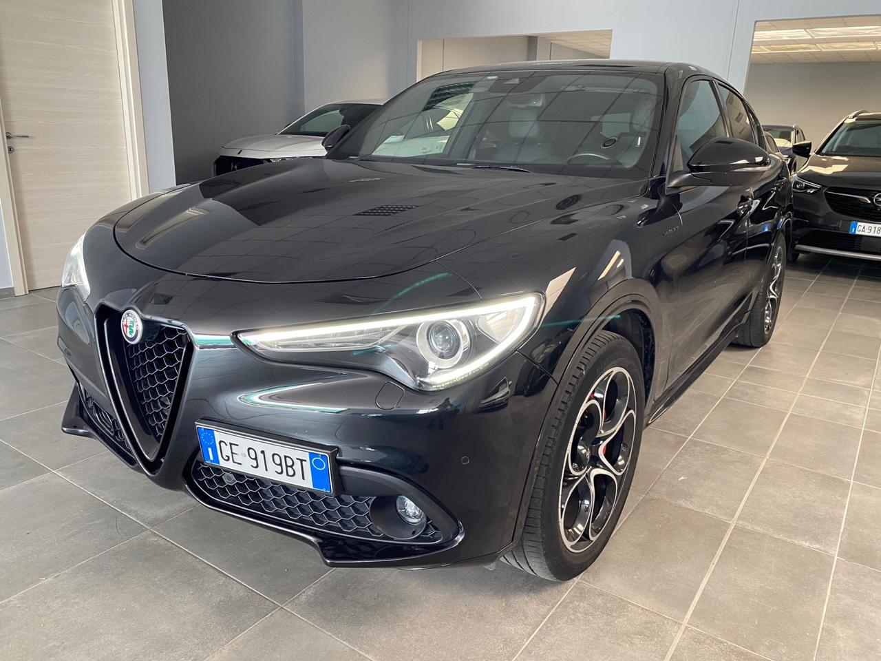 Alfa Romeo Stelvio BLACK EDITION 2.2 210 CV AT8 Q4 Veloce