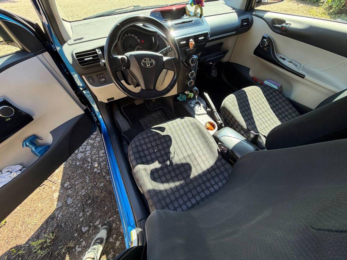 Toyota iQ 1.0 Active (sol) E5