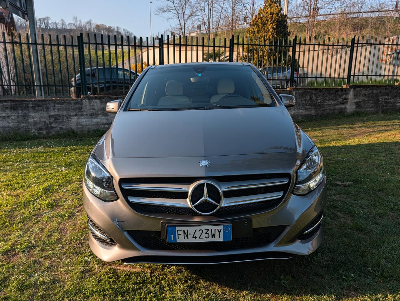 Mercedes-benz B 180 Premium