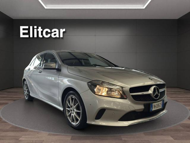 MERCEDES-BENZ A 180 Sport