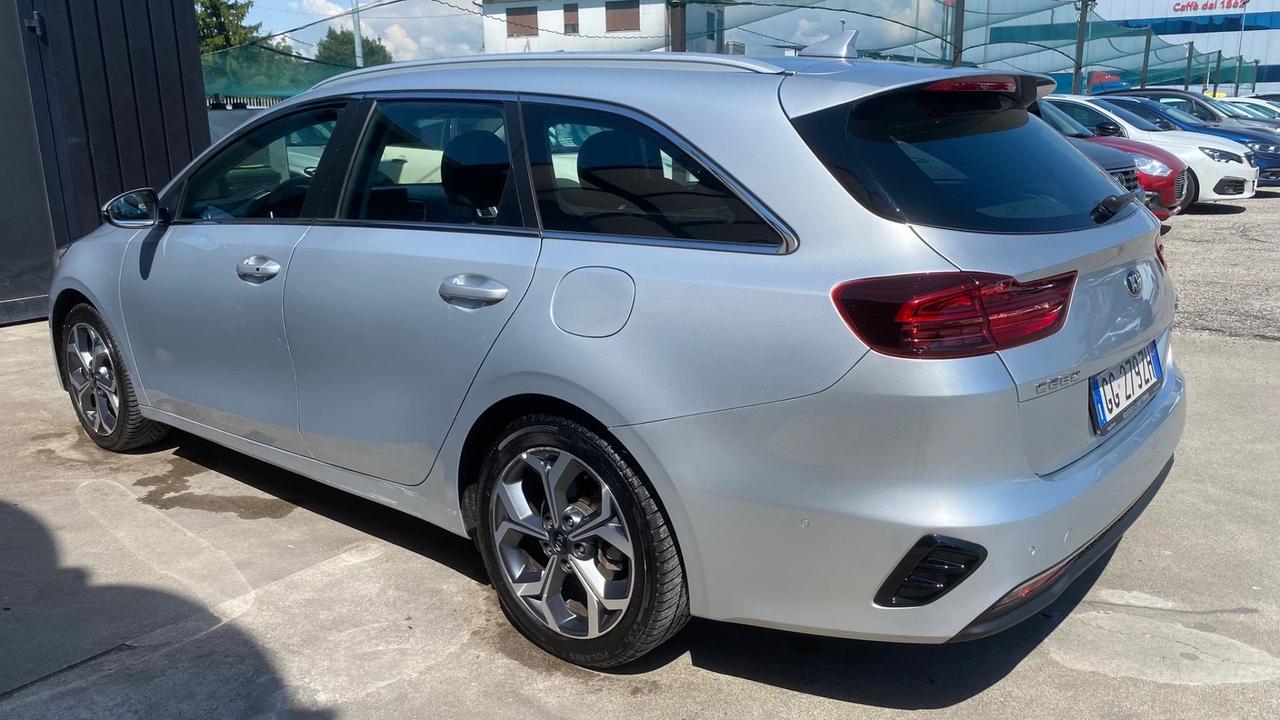 Kia Ceed Sportswagon 1.6 CRDi 136 CV MHEV DCT SW Style