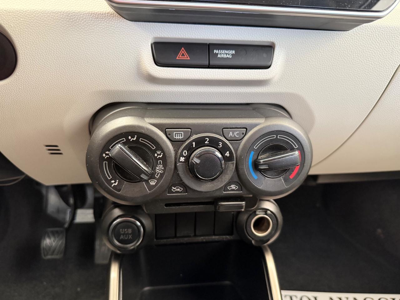 Suzuki Ignis 1.2 Dualjet Top