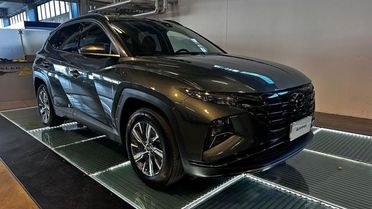 HYUNDAI Tucson 1.6 HEV aut. XLine