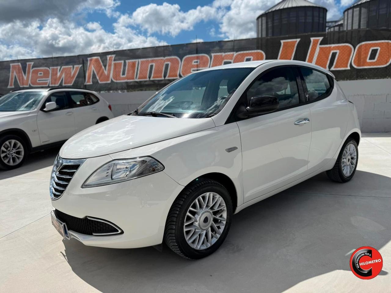 Lancia Ypsilon 1.2 69 CV 5P Gold 2015