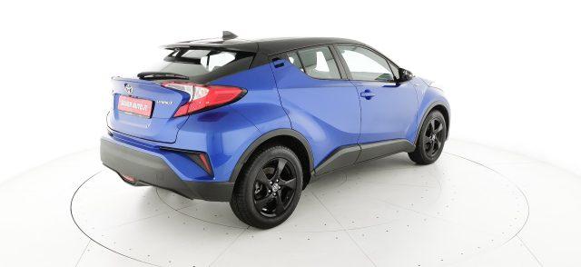 TOYOTA C-HR 1.8 Hybrid E-CVT Business