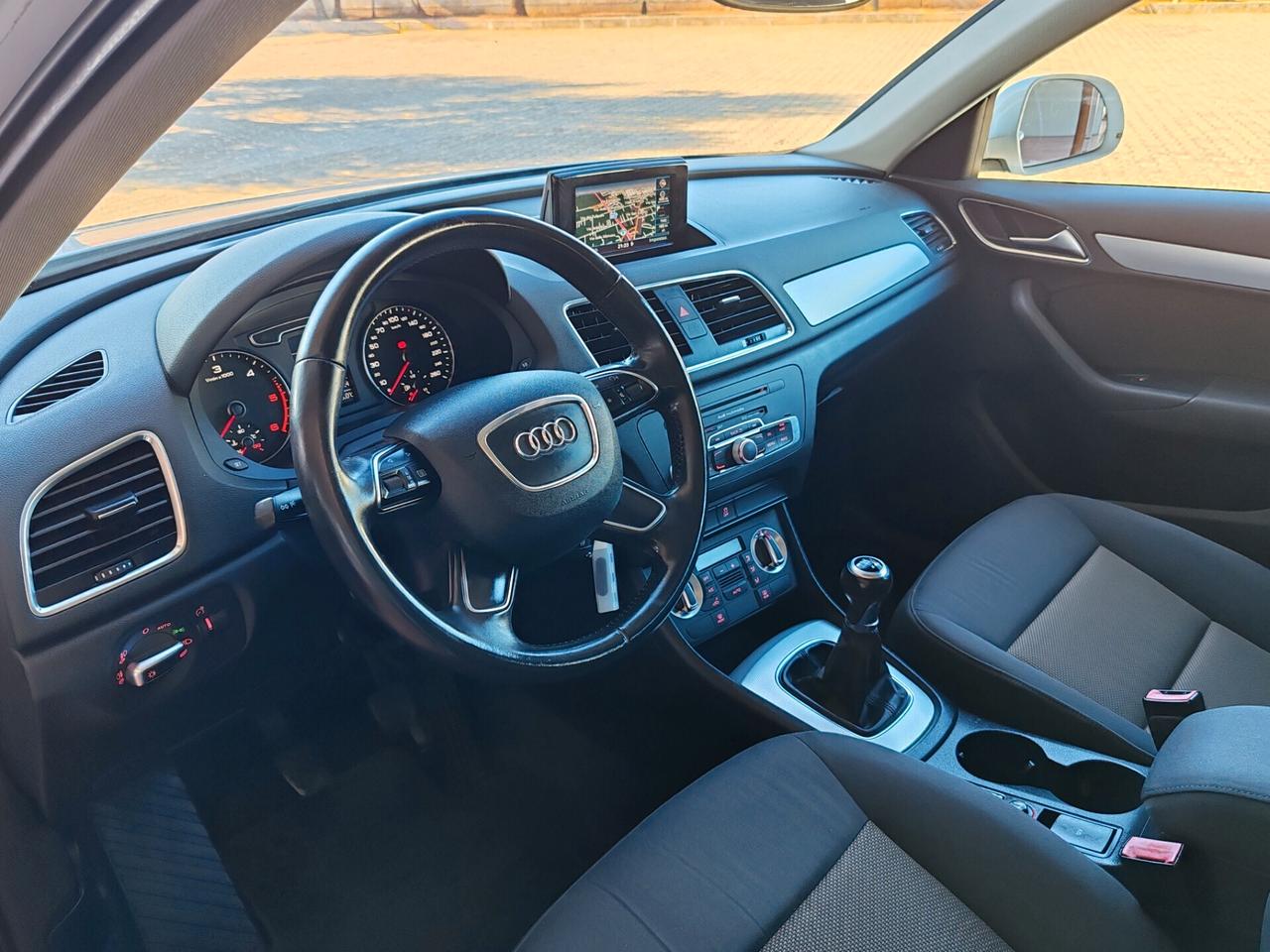 Audi Q3 2.0 TDI LED/XENON/NAVI