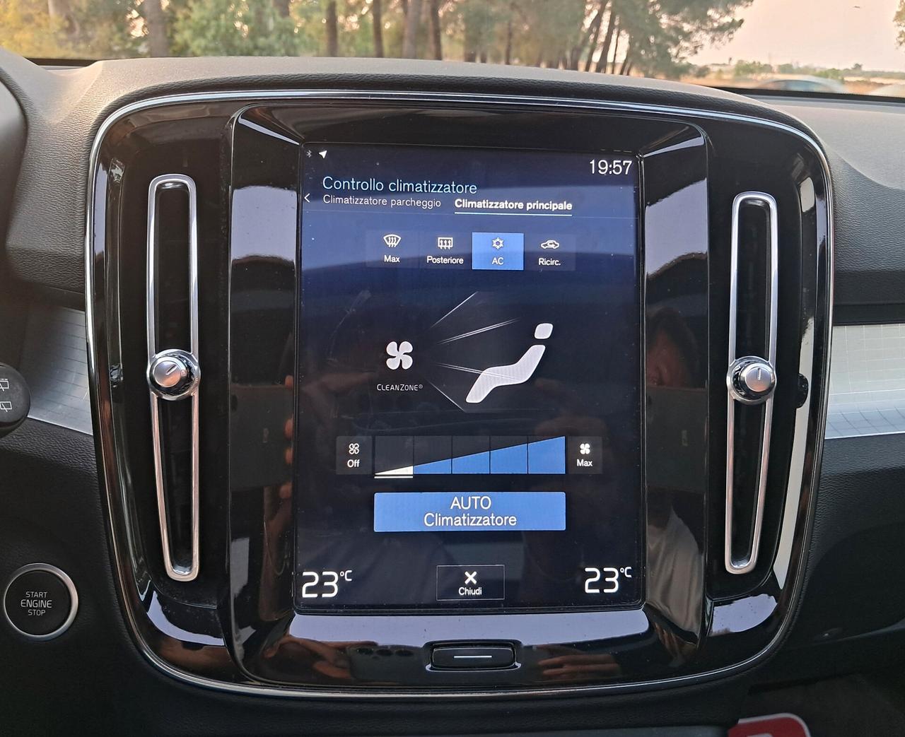 Volvo XC40-2.0-150CV*TETTO*CAM360°*LED*NAVI