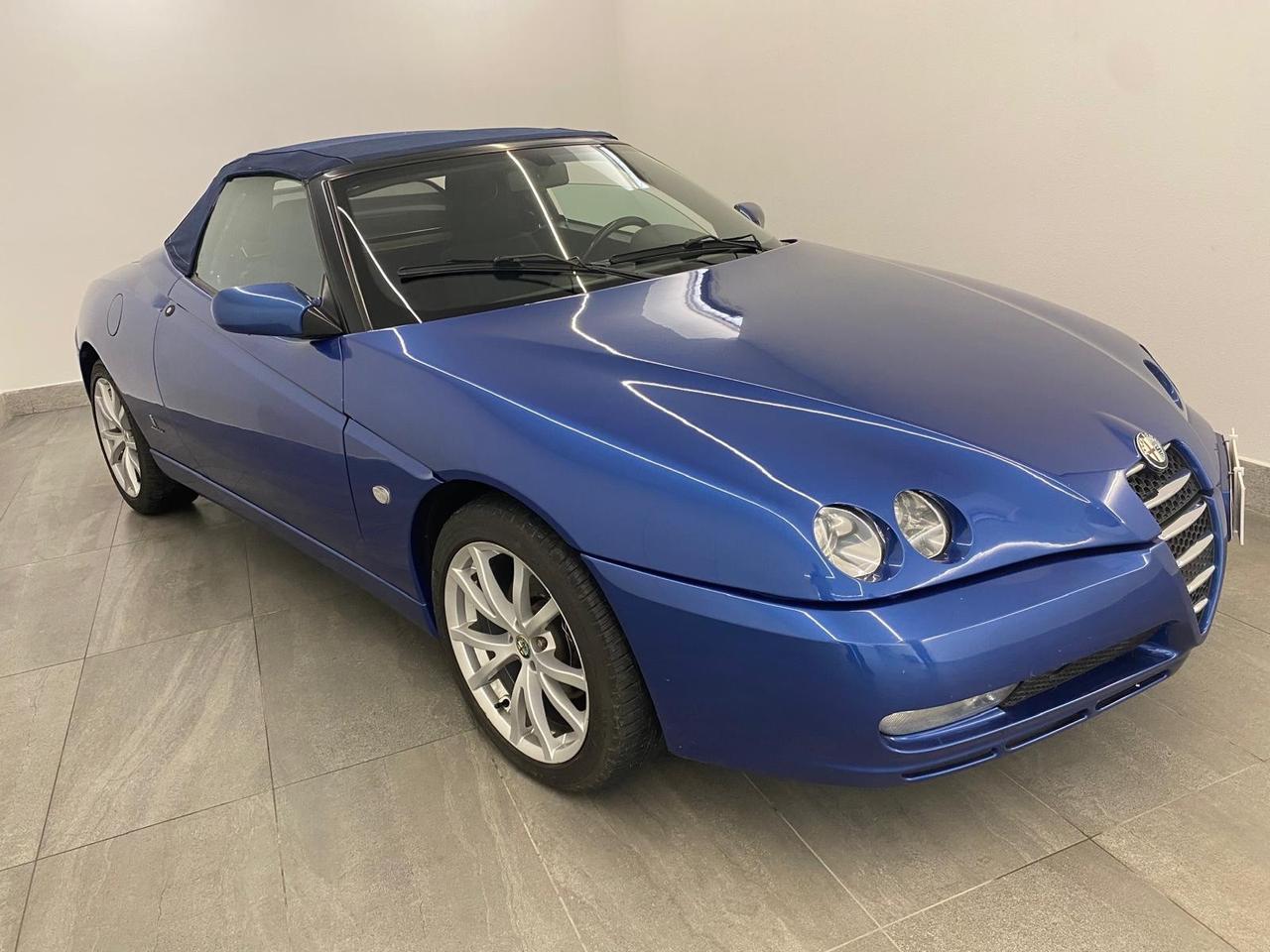Alfa Romeo GTV Blu Remis