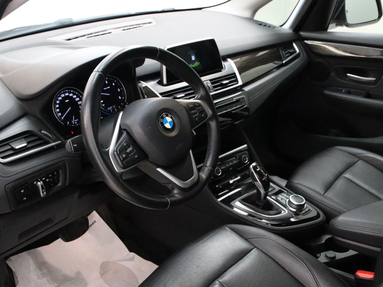 BMW 216 Serie 2 F45 2020 Active Tourer 216d Sport auto