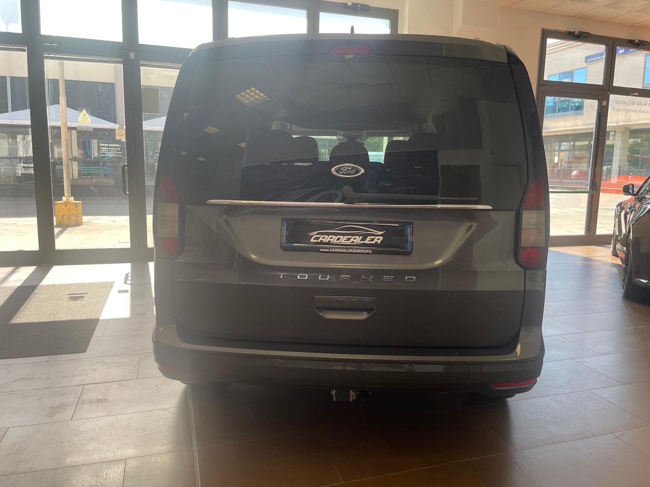 Ford Tourneo Connect 2.0 EcoBlue 122 CV Powershift Titanium