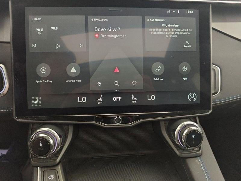 Lynk & Co 01 PHEV