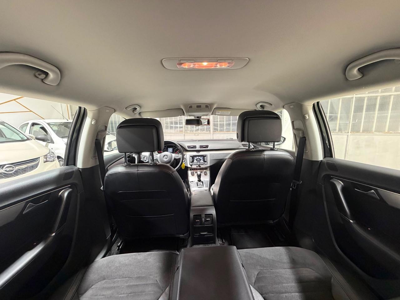 Volkswagen Passat Var. 2.0 TDI 4mot Highline Aut 4X4