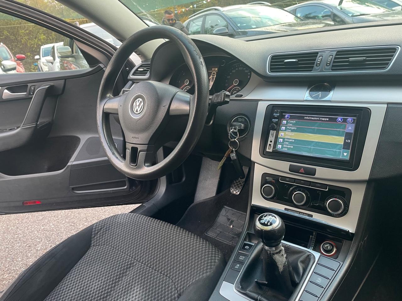 Volkswagen Passat 1.6 TDI Comfortline*Neopatentati*Grandinata*