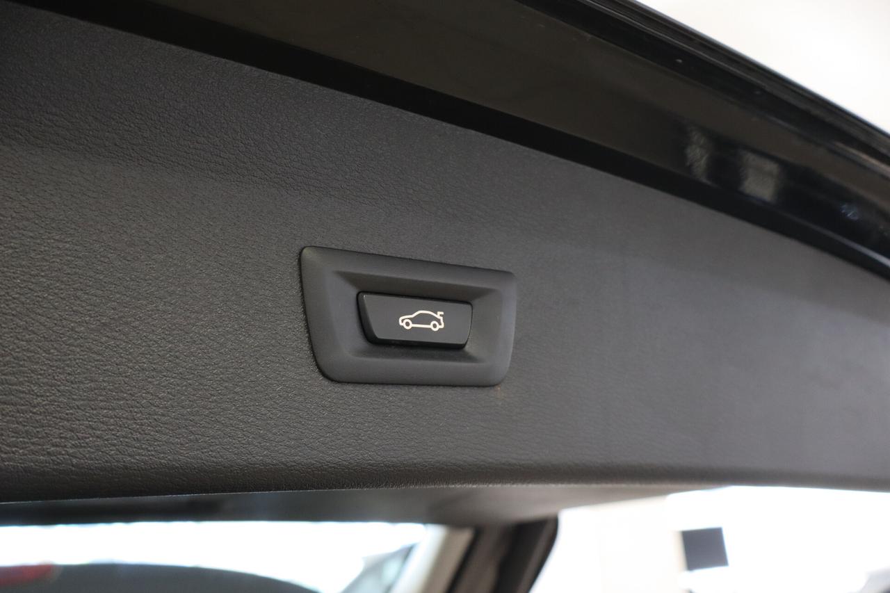 BMW X1 XDRIVE 18d ADVANTAGE - x-DRIVE