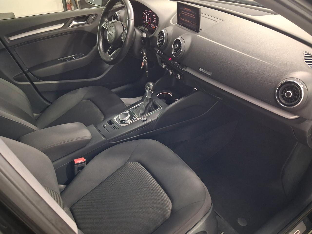 Audi A3 SPB 30 TDI S tronic s line iva deducibile